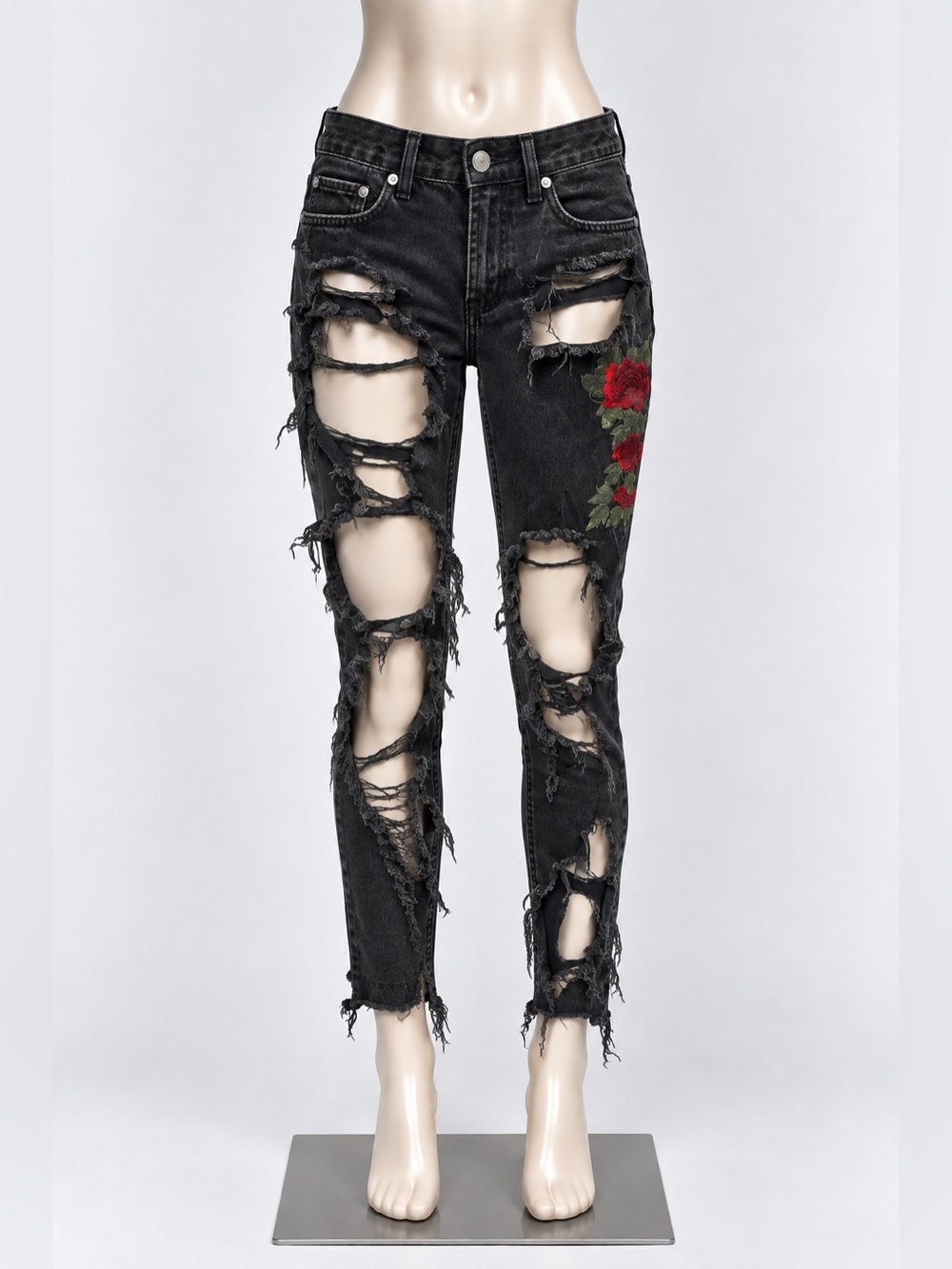 PACSUN Embroidered Roses Distressed Black Denim Jeans size 30
